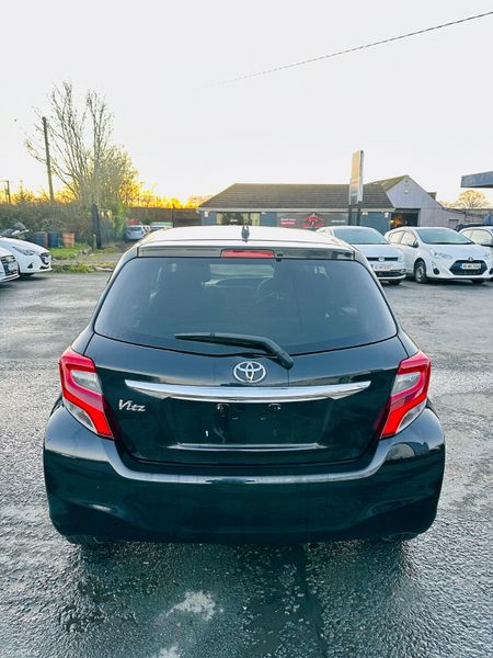 Toyota Vitz 2015 1.3L PETROL AUTOMATIC 375842020