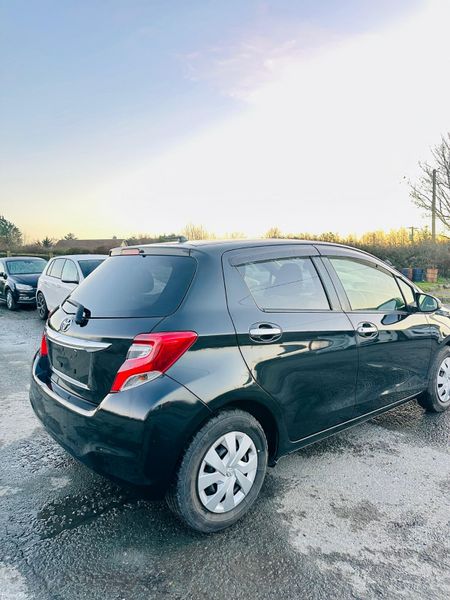 Toyota Vitz 2015 1.3L PETROL AUTOMATIC 375842021
