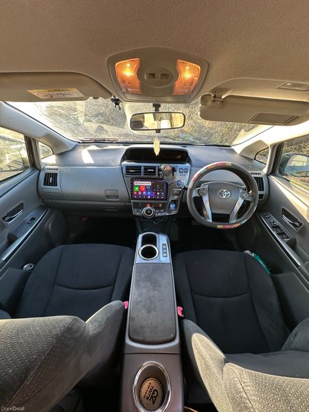 Toyota Prius Alpha 2014 7 seater 375849994