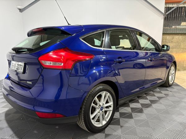 2015 Ford Focus Zetec 1.0 100 Bhp Manual 375870708