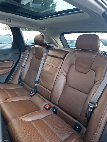 Volvo XC60 T8 INSCRIPTION PRO | Pan Roof 375813033