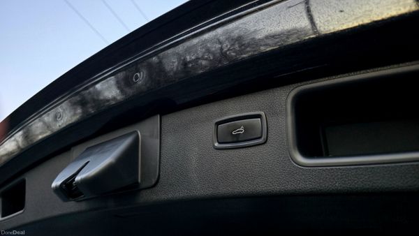 // Deposit Taken // 375819532