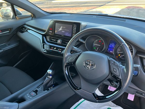 TOYOTA C-HR 2018, 1.8 HYBRID AUTO LOW KMS 375970660