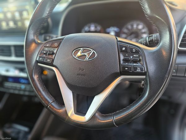 HYUNDAI TUCSON // 05/27 NCT // EXCELLENT SPEC 375917540