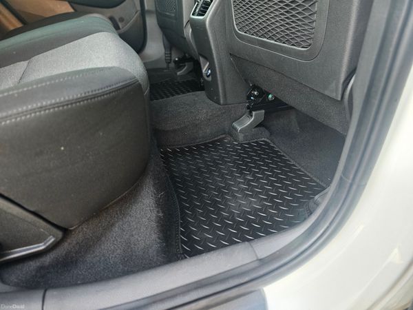 HYUNDAI TUCSON // 05/27 NCT // EXCELLENT SPEC 375917554