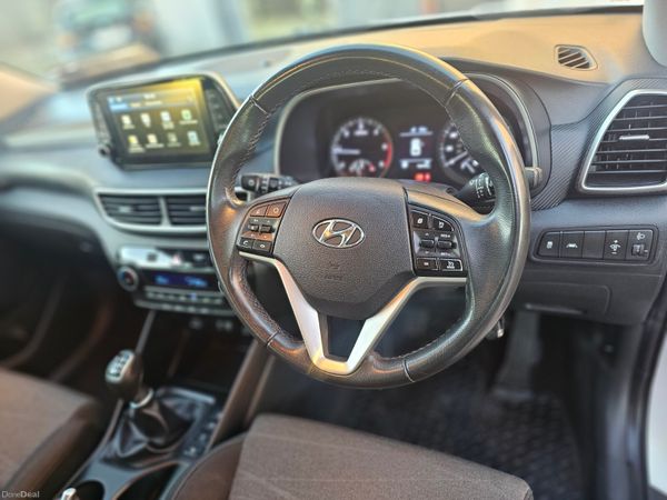 HYUNDAI TUCSON // 05/27 NCT // EXCELLENT SPEC 375917538