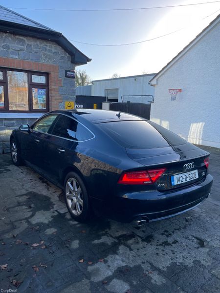 Audi A7 2014 375938940