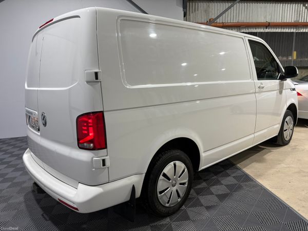 2021 Volkswagen Transporter T6 2.0 150 Bhp 376057137
