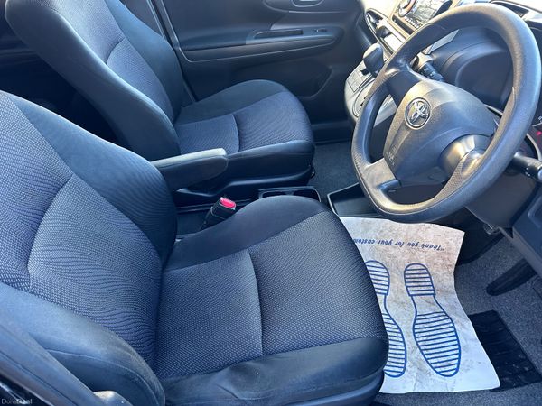 2013 TOYOTA WISH PETROL AUTO AWD 7 SEATS 376075916