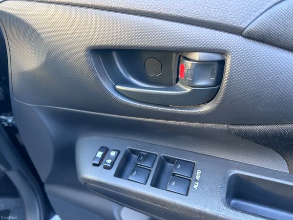 2013 TOYOTA WISH PETROL AUTO AWD 7 SEATS 376075920