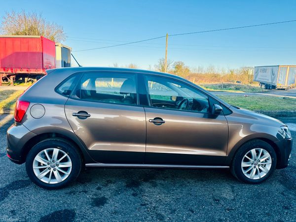 Volkswagen Polo 2014 1.2 l PETROL AUTOMATIC 376023038