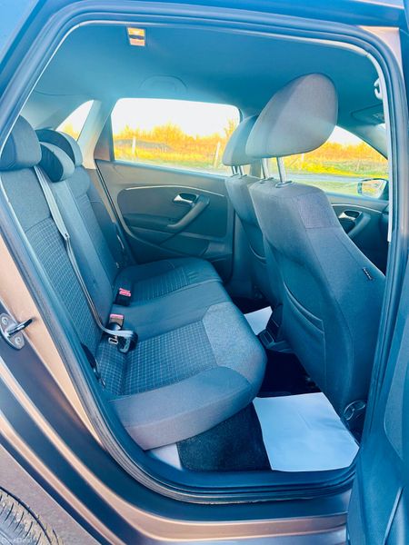 Volkswagen Polo 2014 1.2 l PETROL AUTOMATIC 376023039