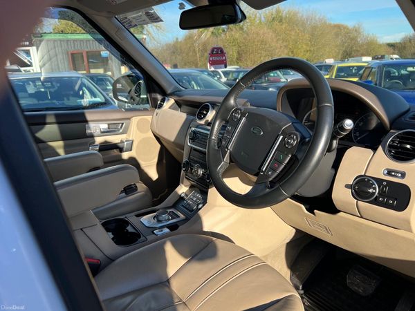 152 Land Rover Discovery 5 Seats Commercial 376023271