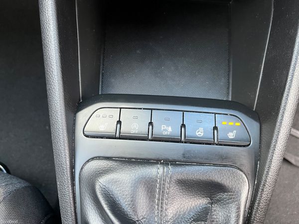 Kia Stonic 1.25 Petrol 376036022