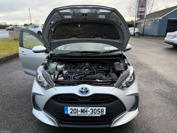 Toyota Yaris 2020 1.5L HYBRID PETROL AUTOMATIC 376039847