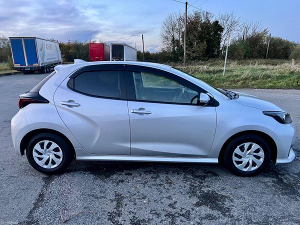 Toyota Yaris 2020 1.5L HYBRID PETROL AUTOMATIC 376039851