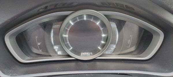 Volvo V40 2015 376194462