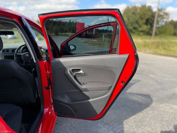 Volkswagen Polo 2016 1.2L AUTOMATIC 376273564