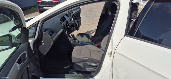 Volkswagen Golf 2015 1.2L PETROL AUTOMATIC 376277718