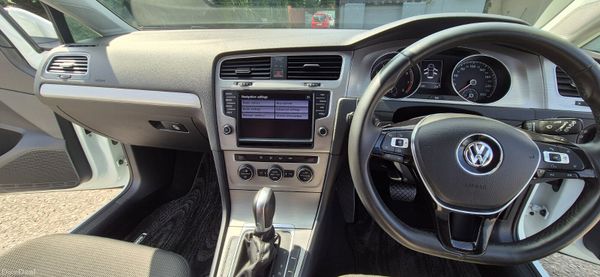 Volkswagen Golf 2015 1.2L PETROL AUTOMATIC 376277722