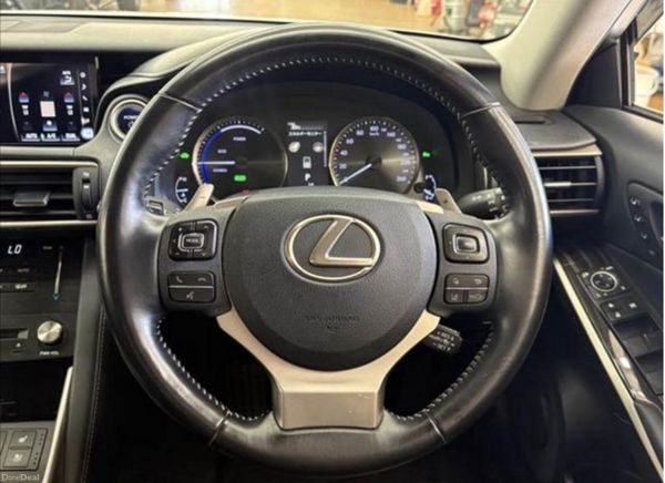 LEXUS IS 300H  2.5L PETROL HYBRID (2017) 376283522