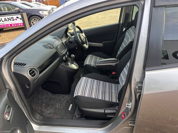 2013 MAZDA DEMIO AUTO 376205809