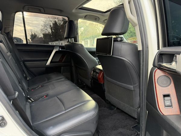 17 TOYOTA LAND CRUISER 7 SEATS HIGH SPEC 376223483