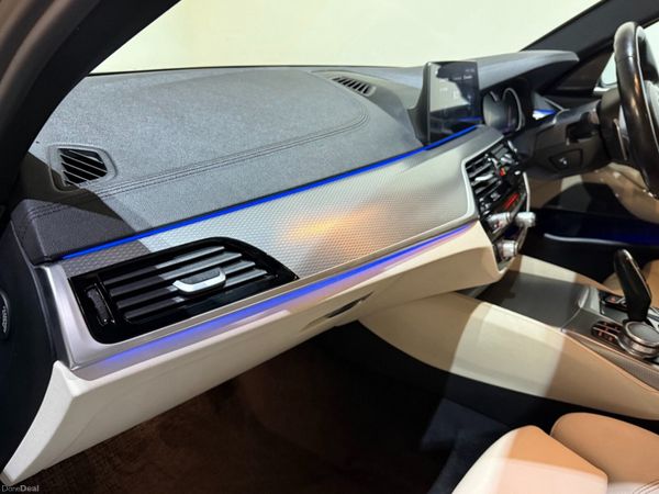 BMW 520d X Drive M-Sport G30 - High Spec 376452552