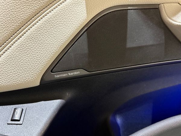 BMW 520d X Drive M-Sport G30 - High Spec 376452569