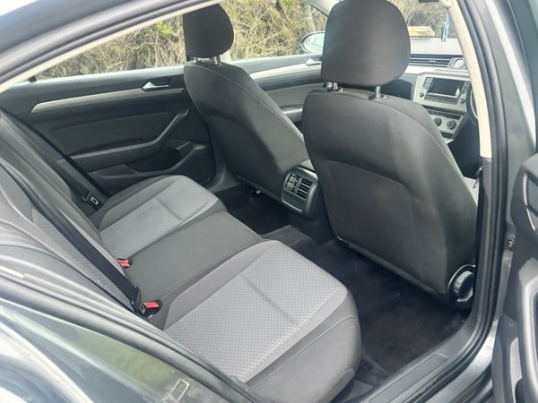 2015 VOLKSWAGEN PASSAT IMMACULATE 376456544