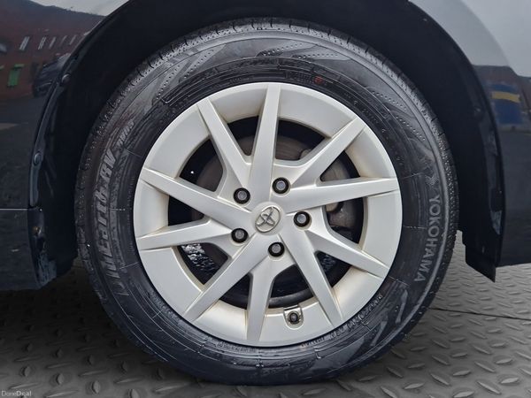 2015 TOYOTA PRIUS ALPHA  ** 7 SEATER** 1.8  HYBRID 376470762