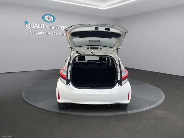 2018 TOYOTA AQUA HYBRID (S96) 376479688