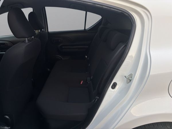 2018 TOYOTA AQUA HYBRID (S96) 376479748
