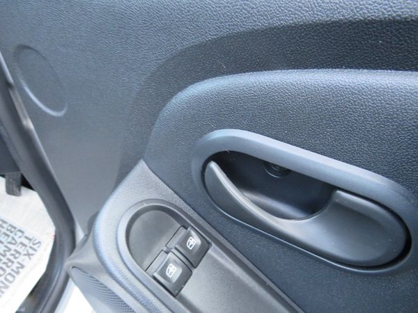 Dacia Duster 2017 5DR DIESEL  JEEP 376652112