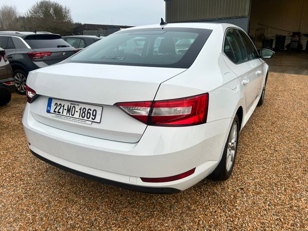 SKODA SUPERB SE 2.0TDI 376603773