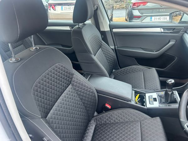 SKODA SUPERB SE 2.0TDI 376603777