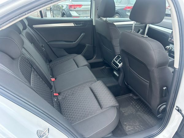 SKODA SUPERB SE 2.0TDI 376603778