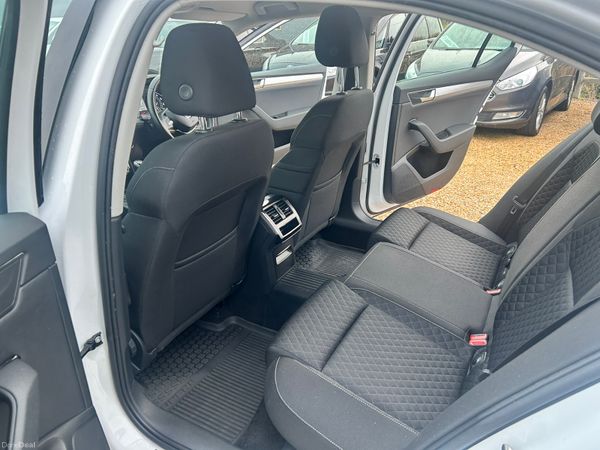 SKODA SUPERB SE 2.0TDI 376603780