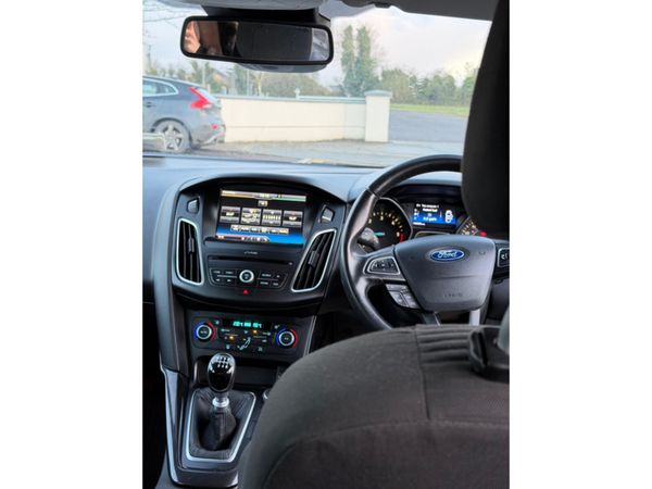 Ford Focus 1.5 TDCI TITANIUM 120PS 6SPEED 5DR 376784356