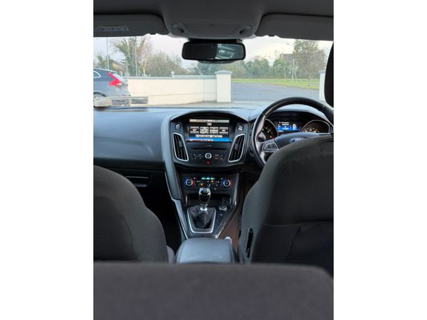 Ford Focus 1.5 TDCI TITANIUM 120PS 6SPEED 5DR 376784358