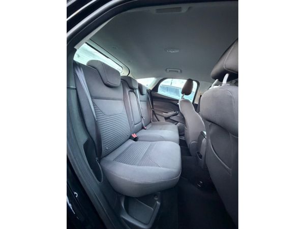 Ford Focus 1.5 TDCI TITANIUM 120PS 6SPEED 5DR 376784362