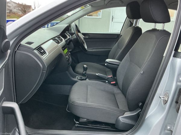 151 SKODA RAPID 1.6TDI LOW KMS SPOTLESS 376718896