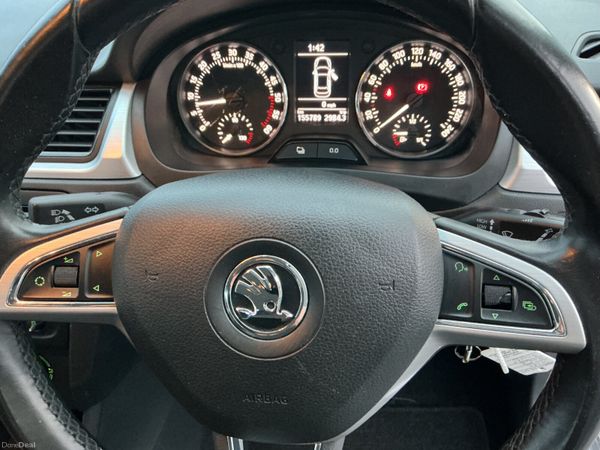 151 SKODA RAPID 1.6TDI LOW KMS SPOTLESS 376718904