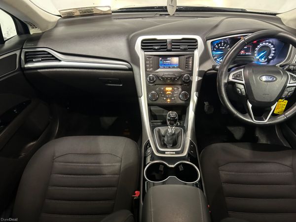 Ford Mondeo 2016 376863960