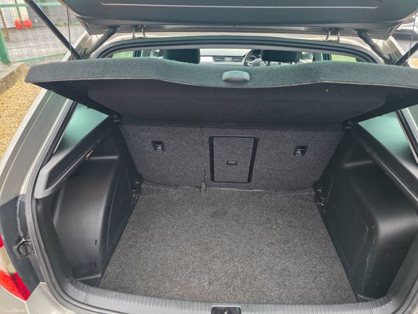 Skoda Rapid 2014 376864658