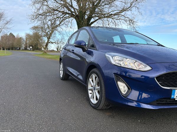Ford Fiesta 2018 Zetec low mileage 376864810