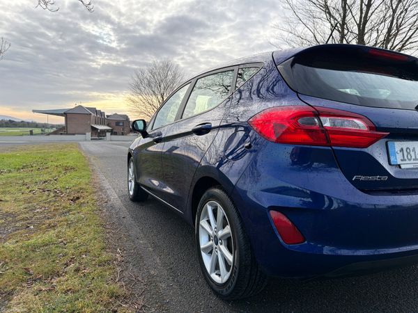 Ford Fiesta 2018 Zetec low mileage 376864817