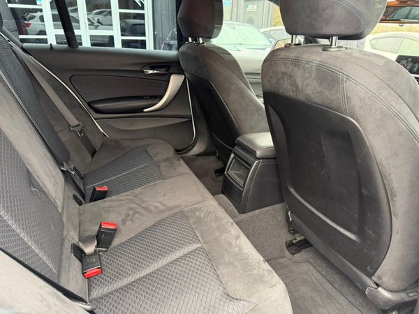 17 BMW  118D M Sport 376886764