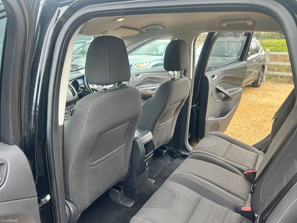 Ford Kuga Zetec **price drop January sales** 376829782