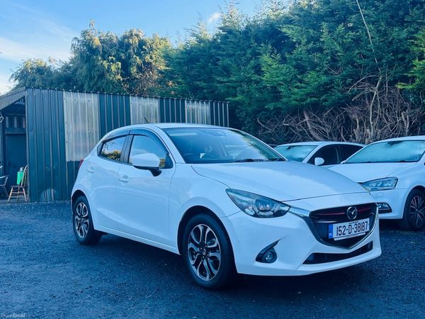 Mazda Demio 2015 Automatic With  Car Play 377063244